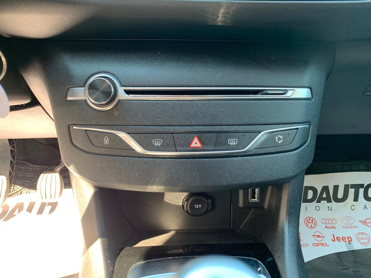 Peugeot 308 BlueHDi 120 S&S EAT6 Allure