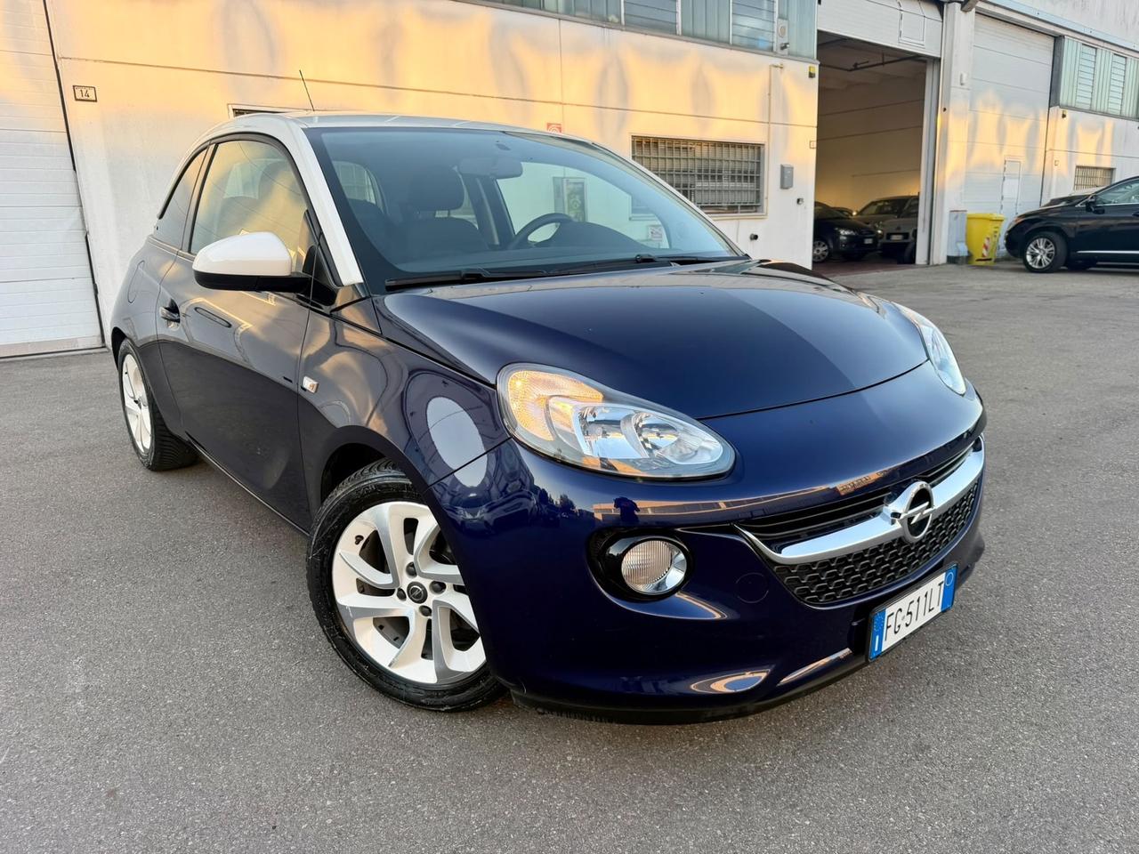 Opel Adam 1.2benz 2016 80.000km Euro6 per neopatentati