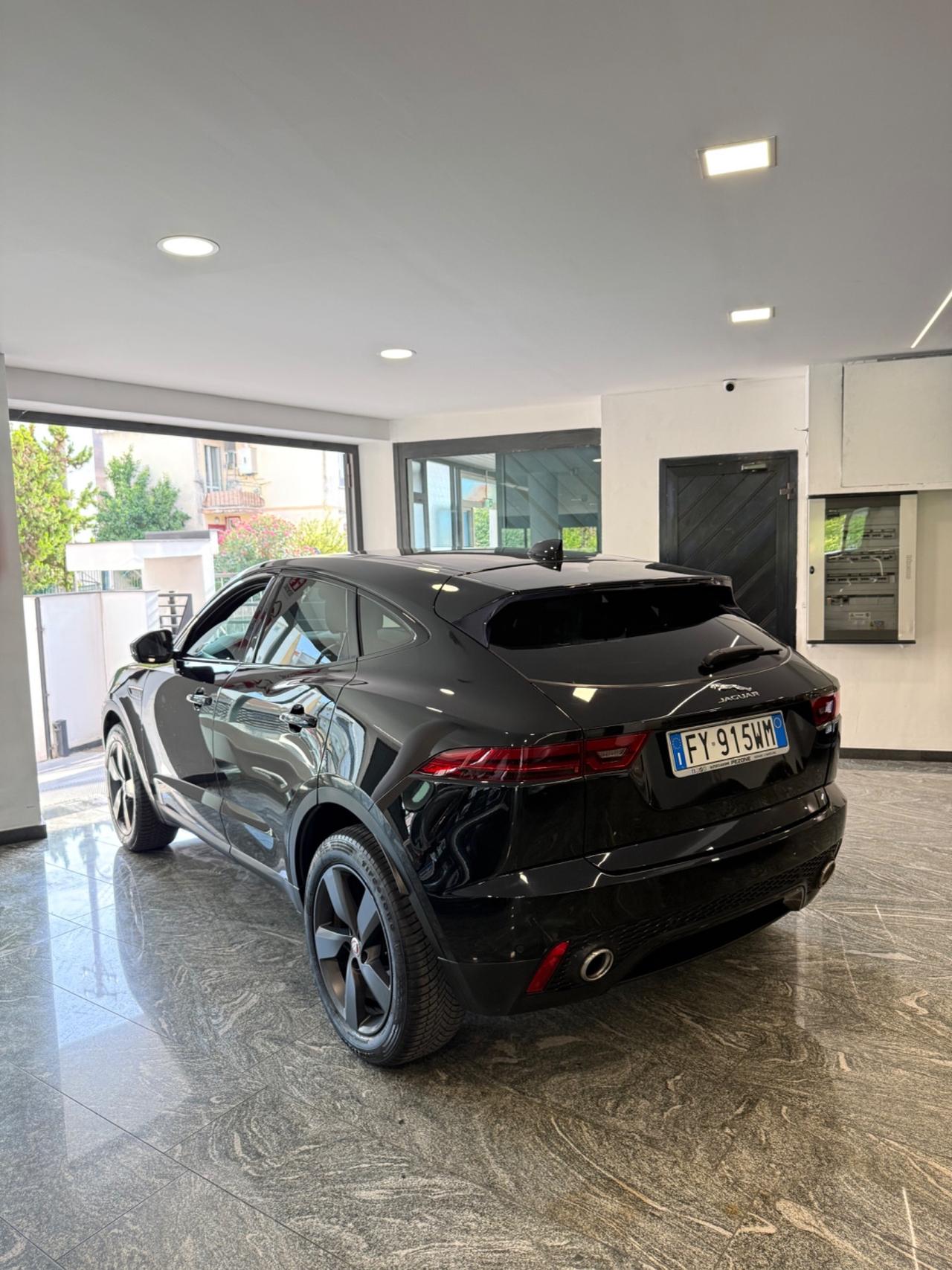 Jaguar E-Pace 2.0D 150 CV AWD aut. R-Dynamic SE
