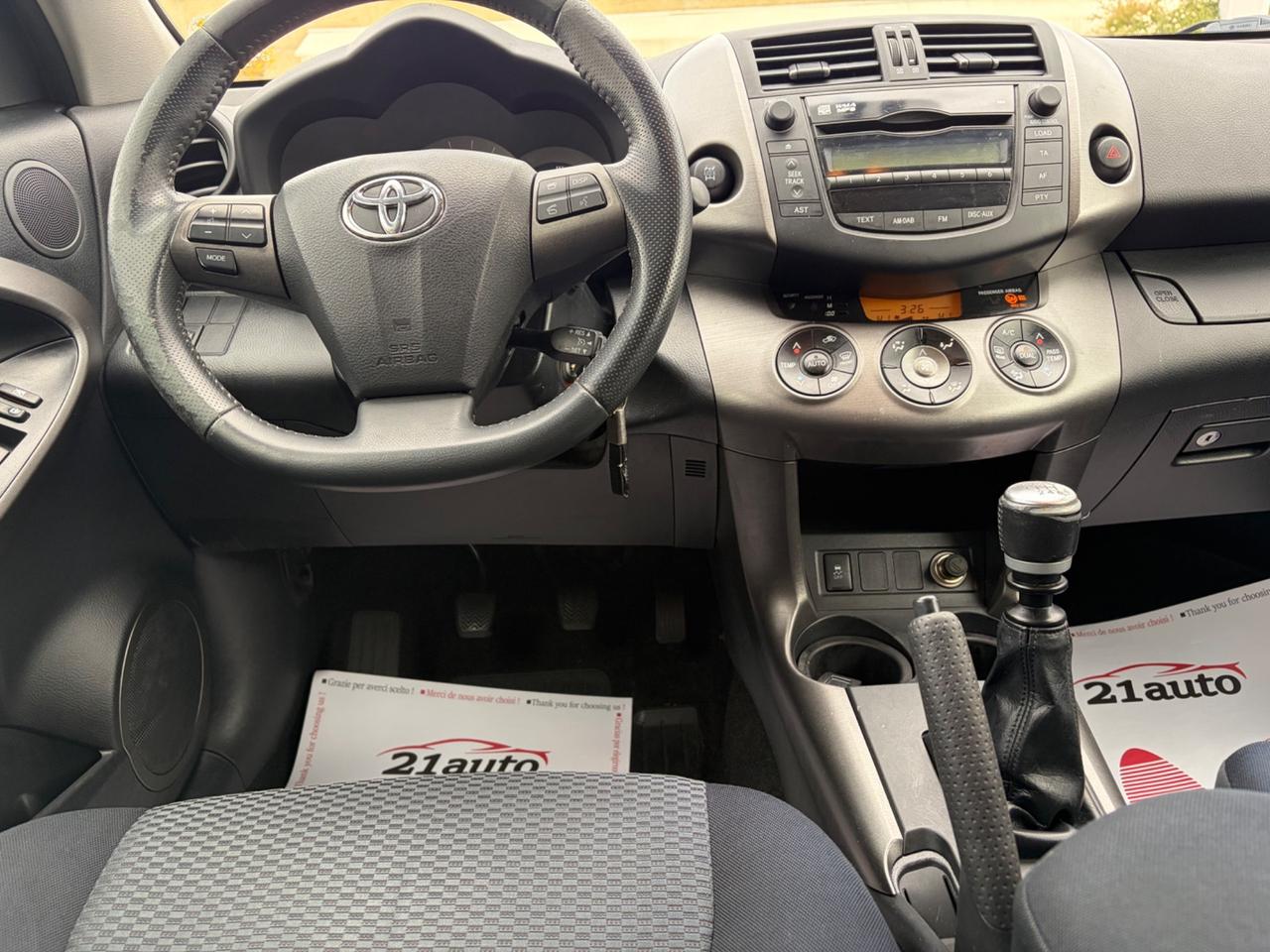 Toyota RAV 4 RAV4 2.0 Luxury