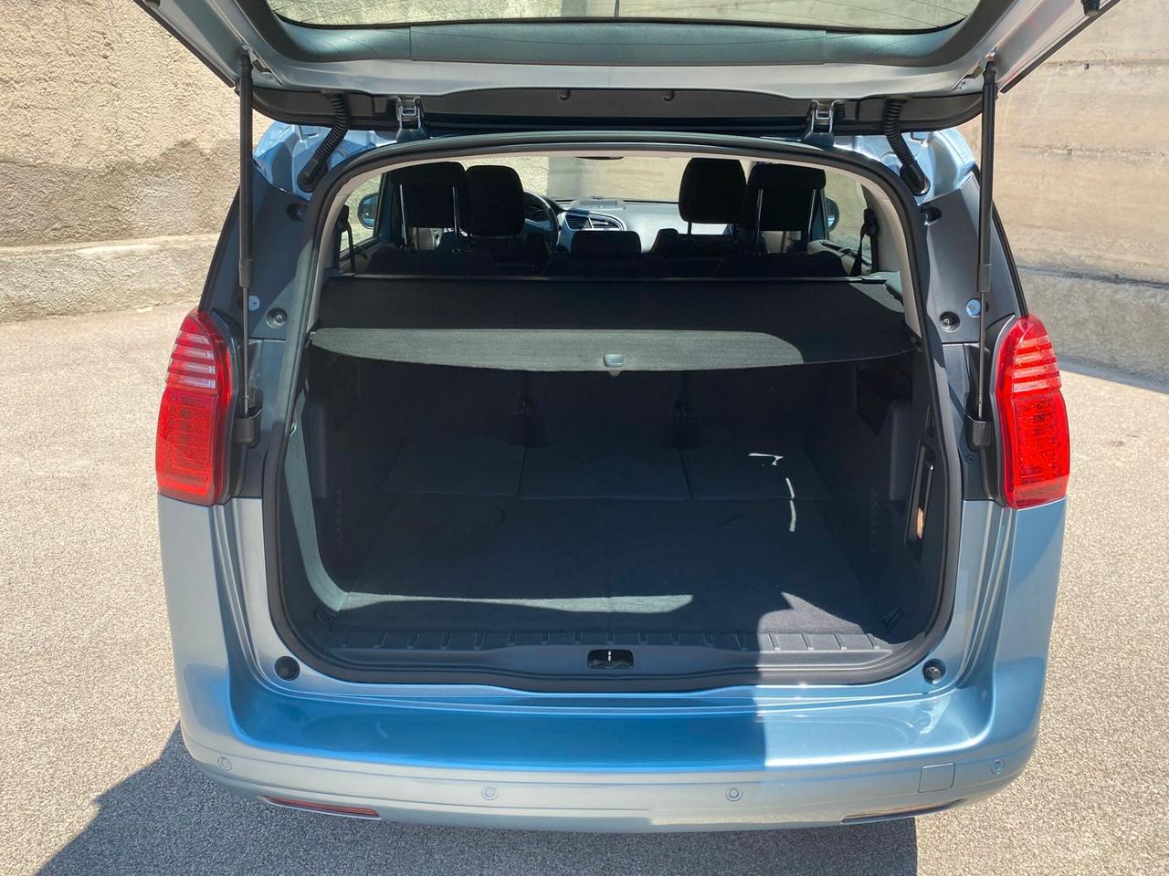 Peugeot 5008 1.6 HDi 112CV Tecno