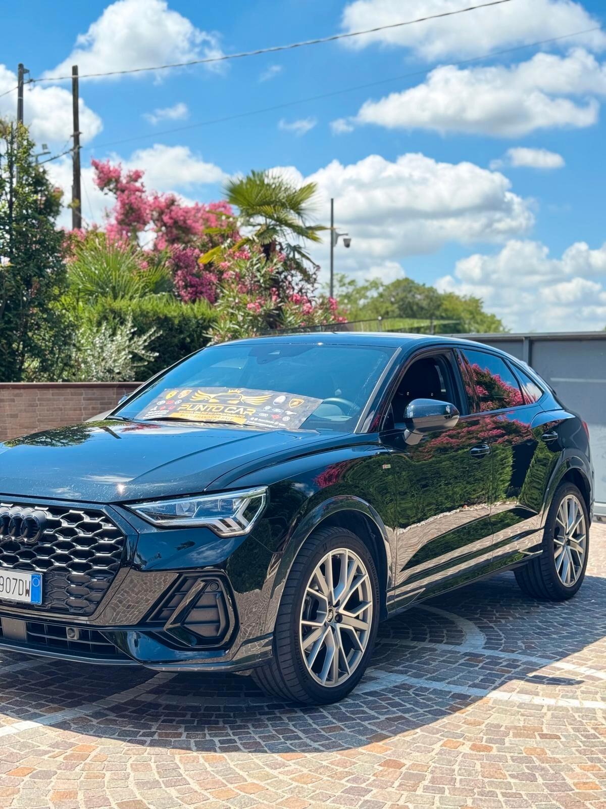 Audi Q3 SPB 35 TDI S tronic Identity Black