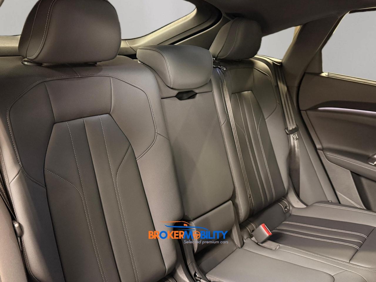 AUDI Q5 Sportback tdi S line edition s-tronic