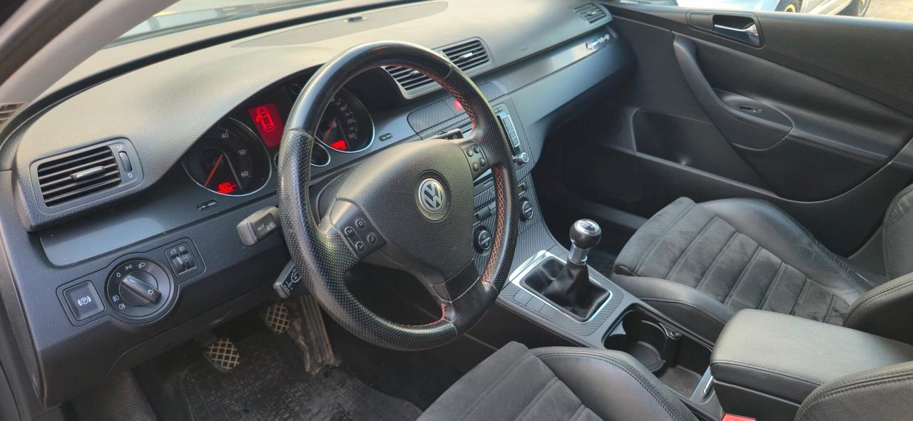 Volkswagen Passat 2.0 16V TDI 4mot. Var. Sportline