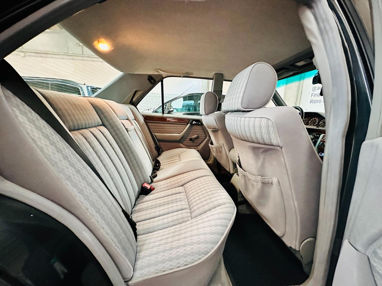 Mercedes-benz 200E W124 BERLINA ASI 1991