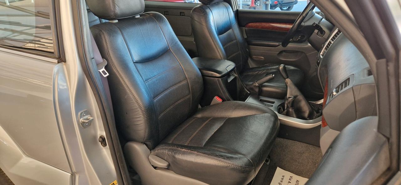 Toyota Land Cruiser 3.0 D-4D 16V cat 3 porte Sol