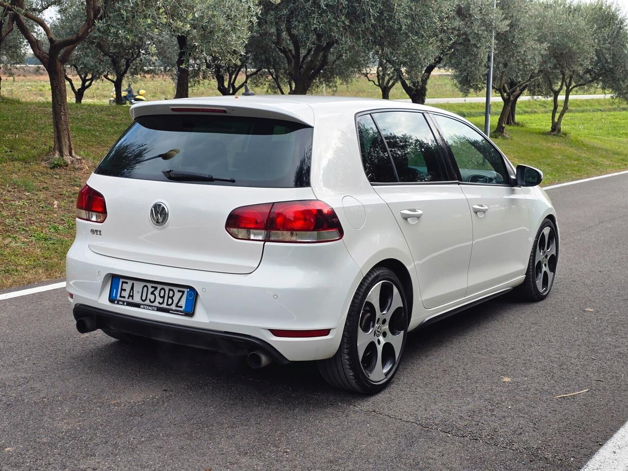 Volkswagen Golf 2.0 TSI DSG 5p. GTI