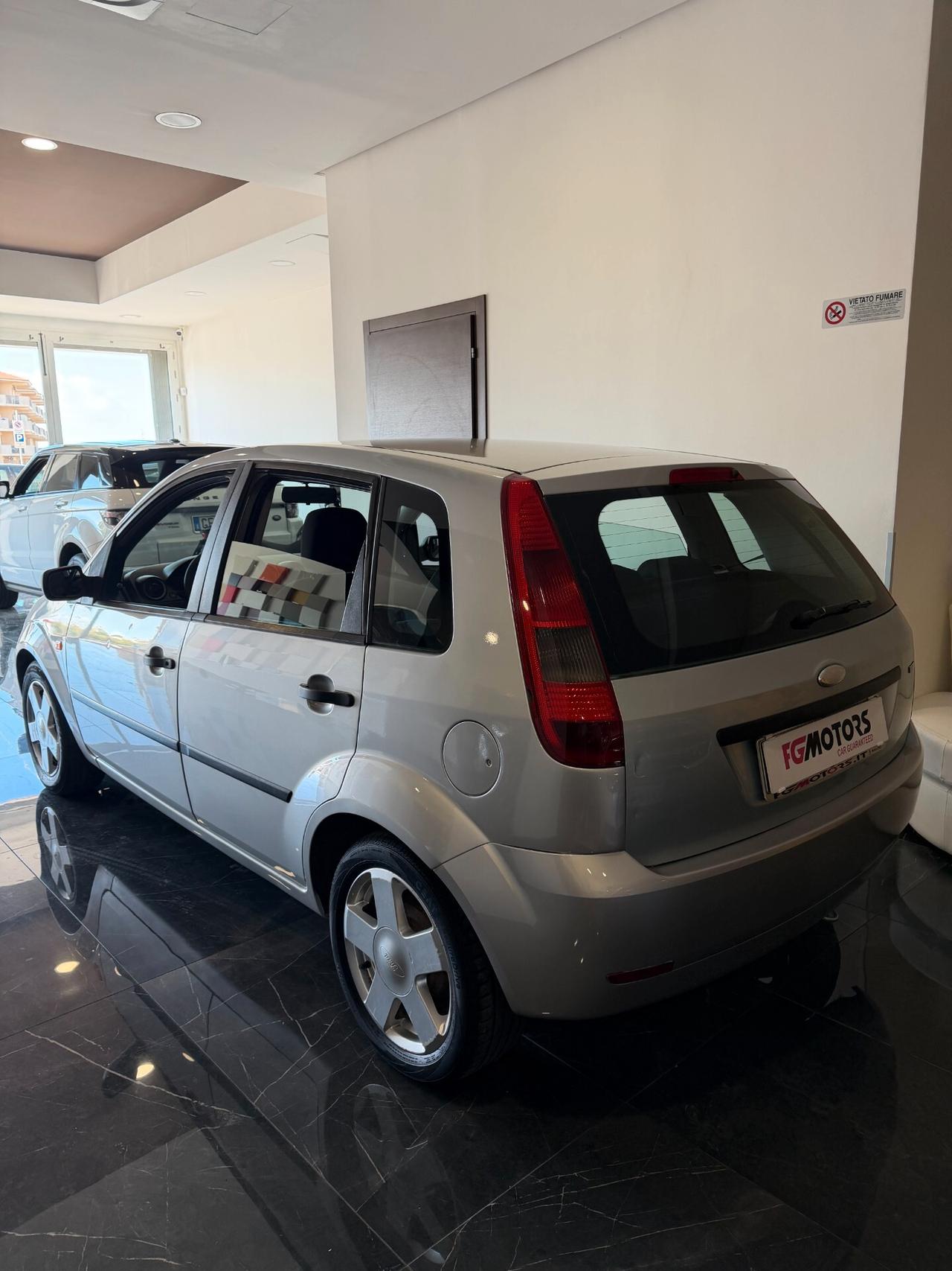 Ford Fiesta 1.4 TDCi 5p. Ghia
