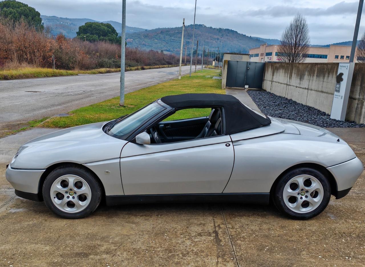 Alfa Romeo GTV Spider 2.0i 16V