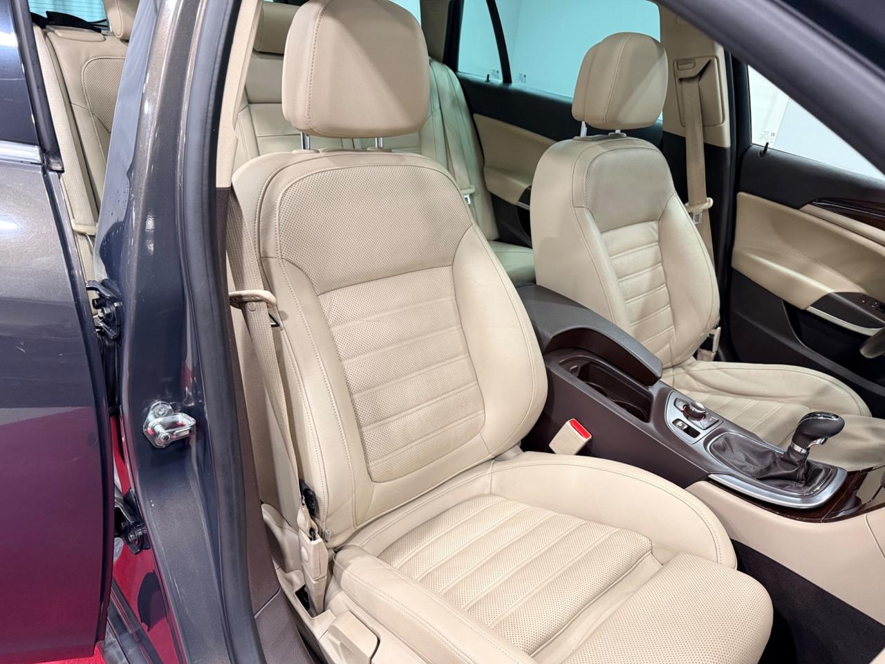 Opel Insignia 2.0 CDTI Sports Tourer Cosmo "FULL OPTIONALS"