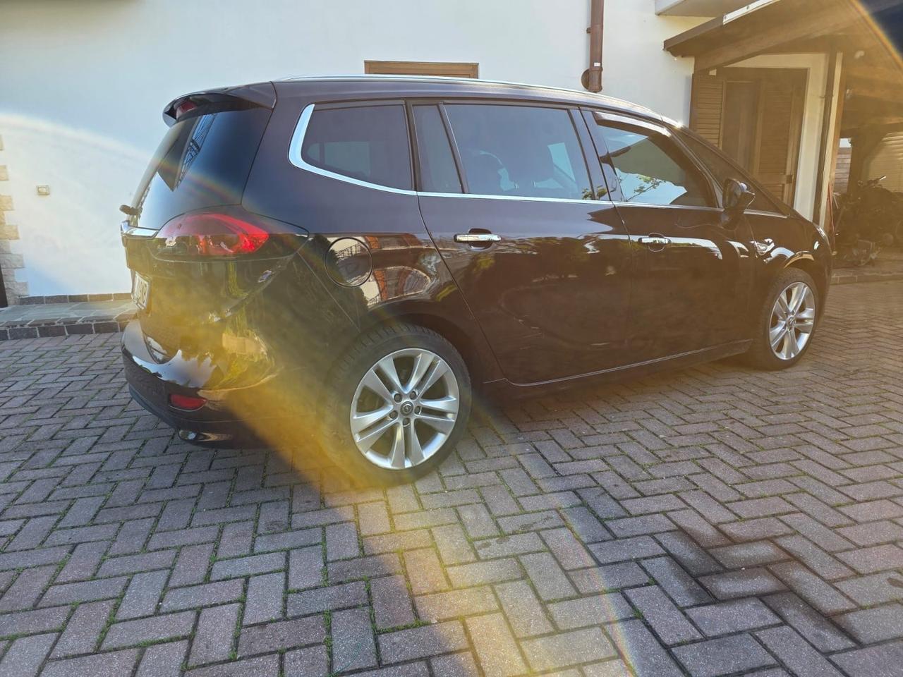 Opel Zafira Tourer 2.0 CDTi 130CV Cosmo 7 posti