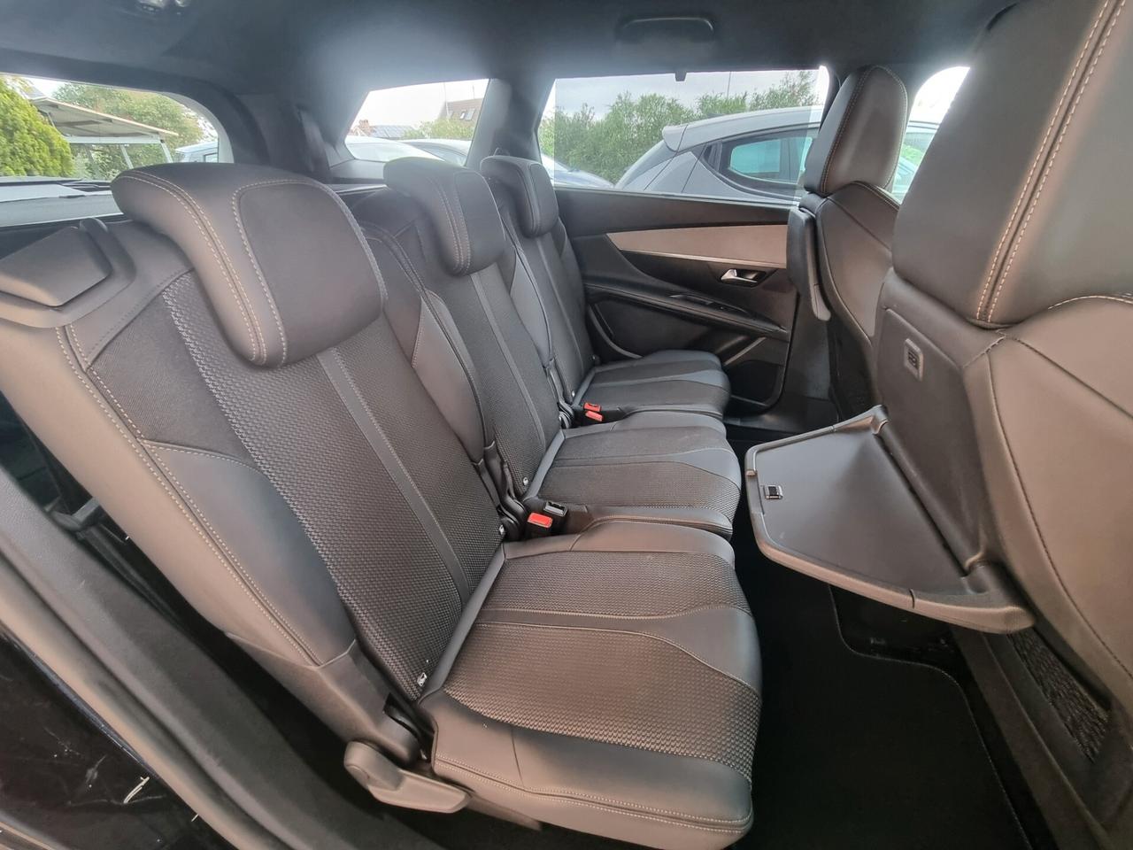 Peugeot 5008 BlueHDi 130 S&S EAT8 GT