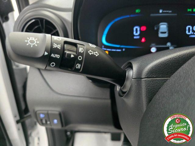 HYUNDAI i10 1.0 MPI Connectline