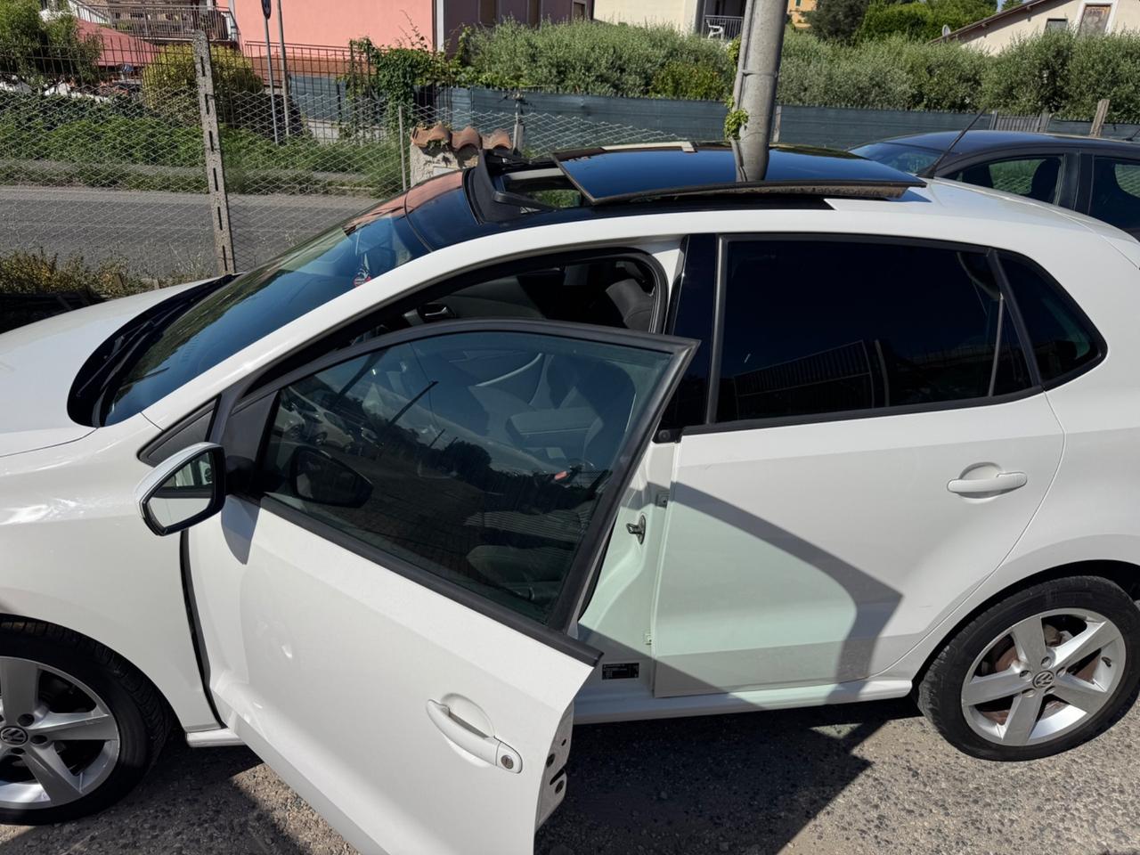 Volkswagen Polo 1.6 TDI 90CV DPF DSG 5 porte R-Line