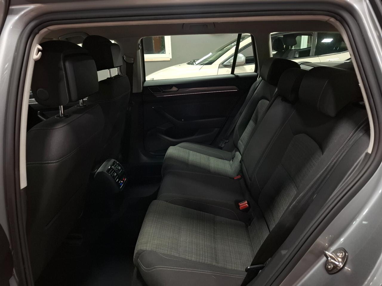 Volkswagen Passat 2.0 TDI EVO DSG