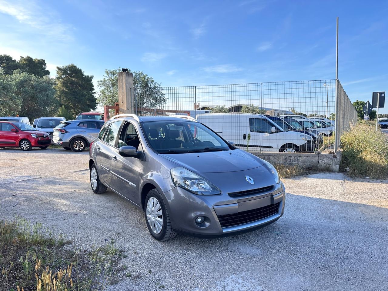 Renault Clio 1.5 dCi 85CV SporTour TomTom-2009