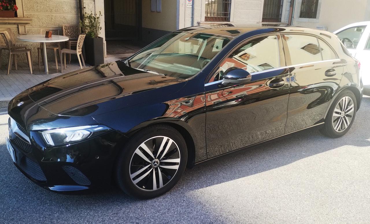 Mercedes-benz A 180 d Automatic Business