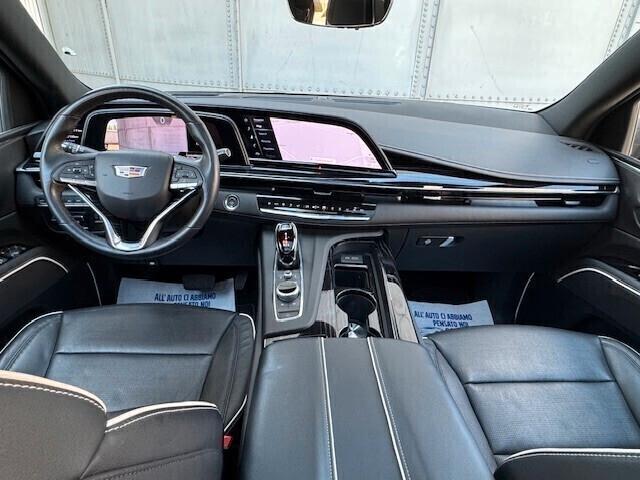 CADILLAC ESCALADE ESV 4x4 SPORT