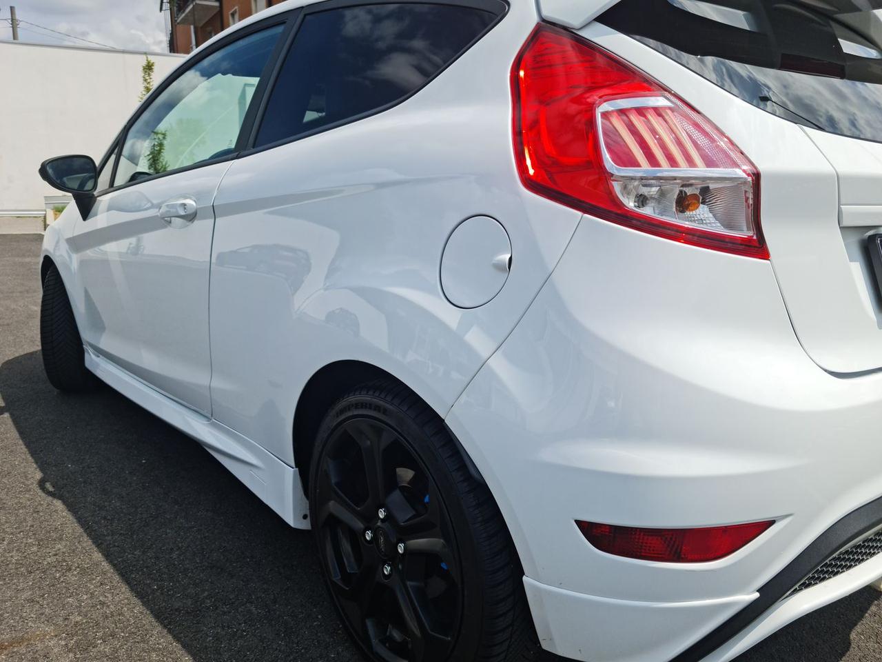Ford Fiesta ST 1600 ECOBOOST INDIVIDUAL #6330