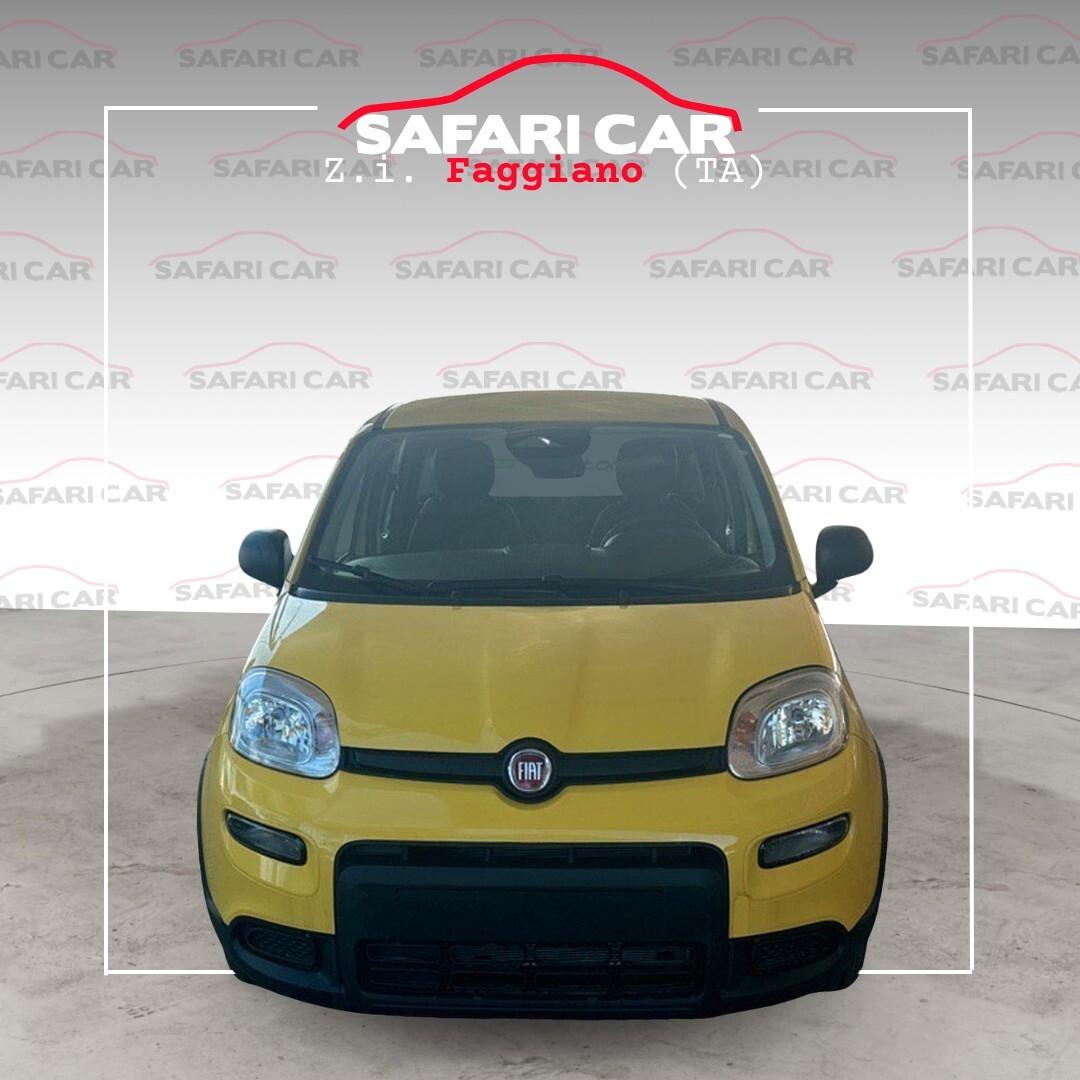 Fiat Panda Pandina 1.0 Hybrid