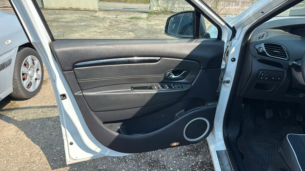 Renault Scenic Scénic XMod 1.5 dCi 110CV Start&Stop Live