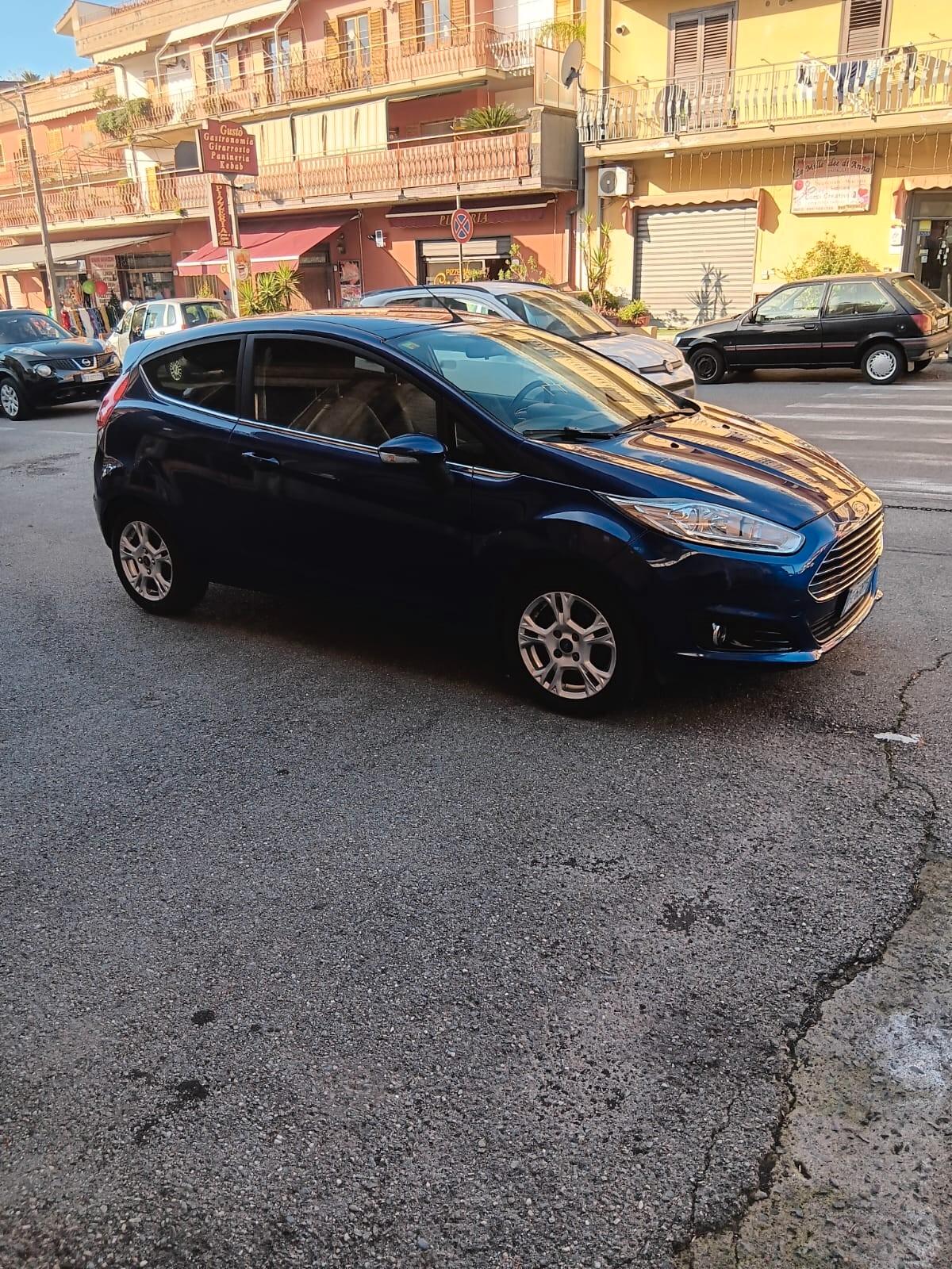 Ford Fiesta 1.5 TDCi 75CV 3 porte Titanium