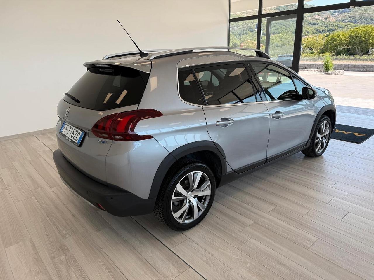 Peugeot 2008 BlueHDi 100 GT Line