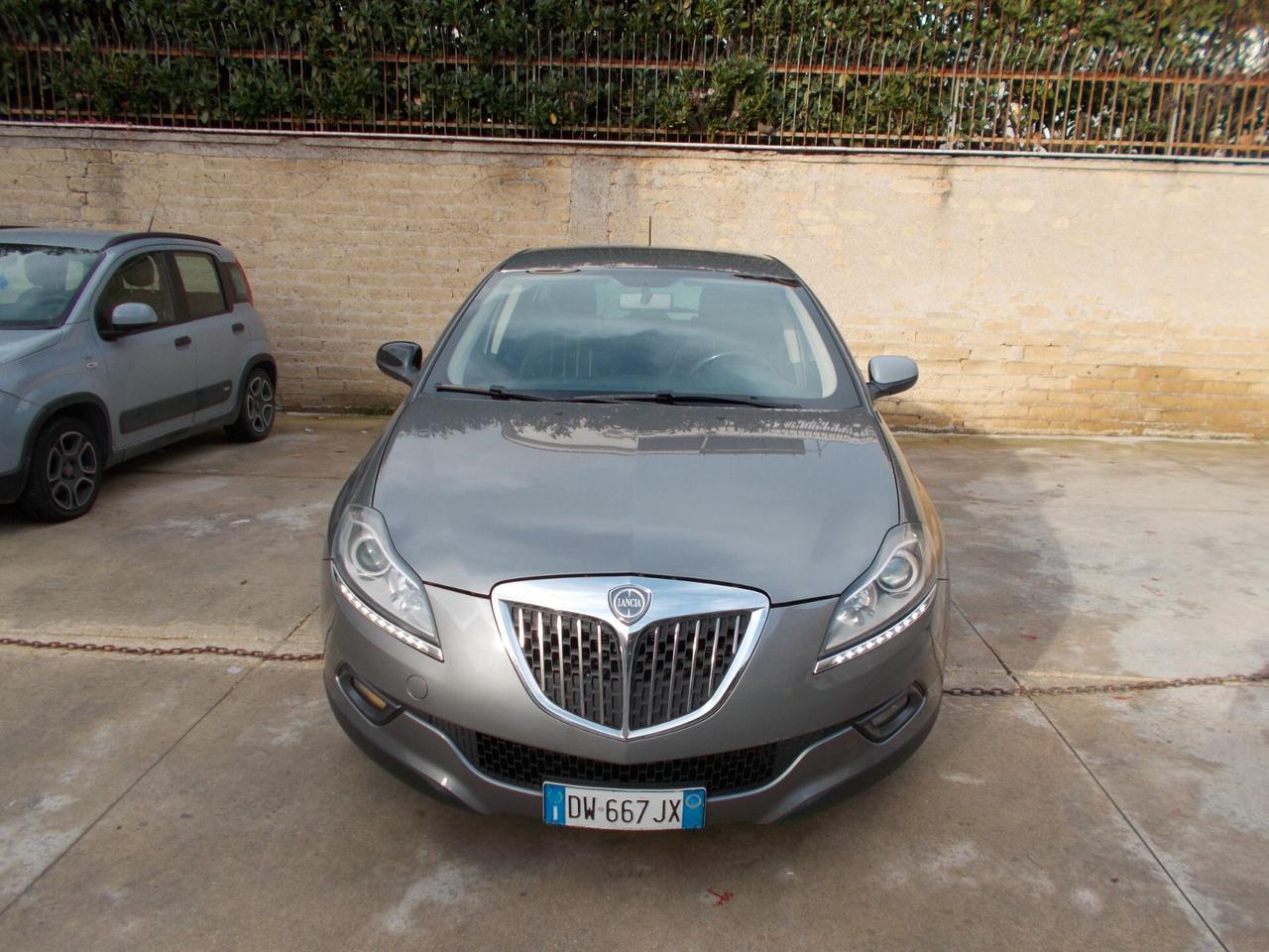 Lancia Delta 1.6 MJT DPF Oro