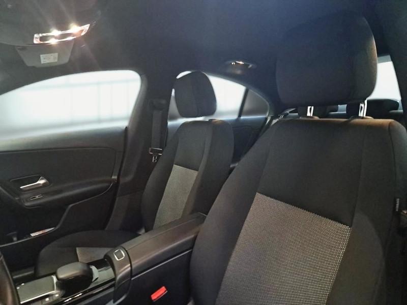 MERCEDES-BENZ CLA 180 D AUTOMATIC BUSINESS 4 PORTE COUPE