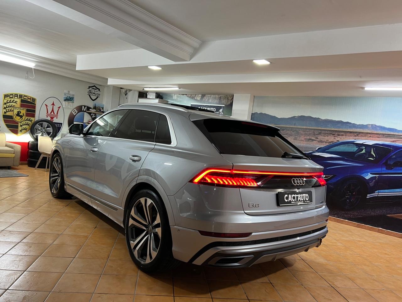 Audi Q8 50 TDI 286 CV quattro tiptronic Sport