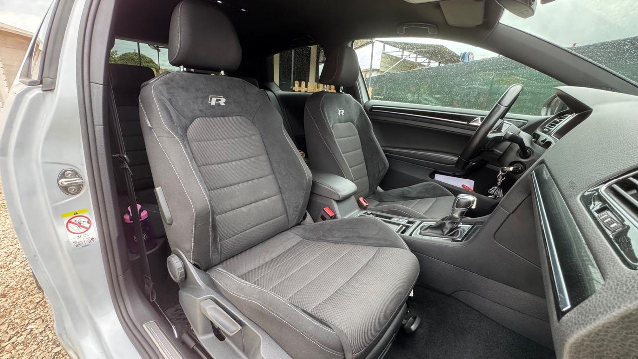 Volkswagen Golf R 2.0 TSI DSG 4MOTION
