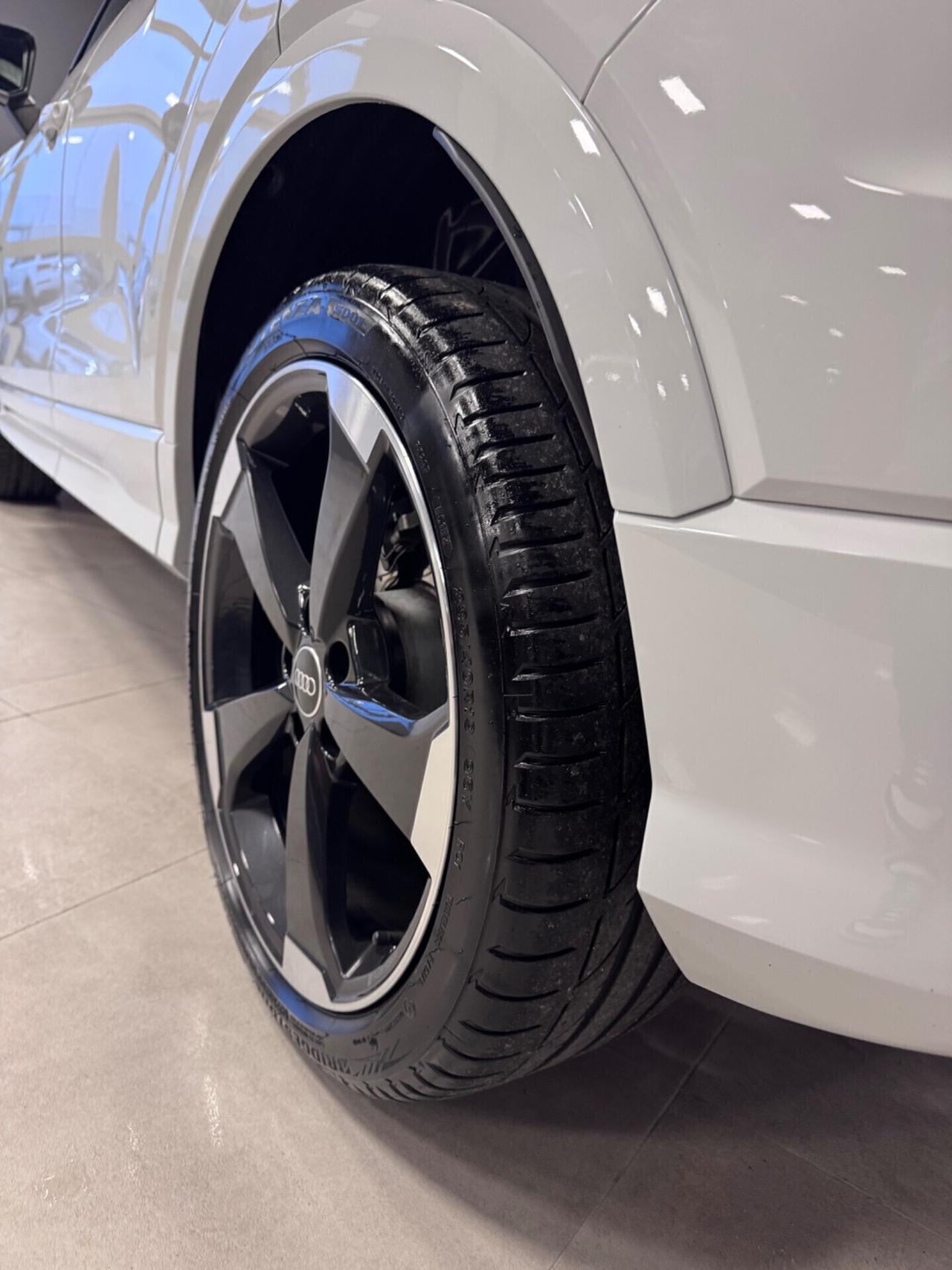 AUDI Q2 2.0 TDI STRONIC SLINE + TETTO APRIBILE