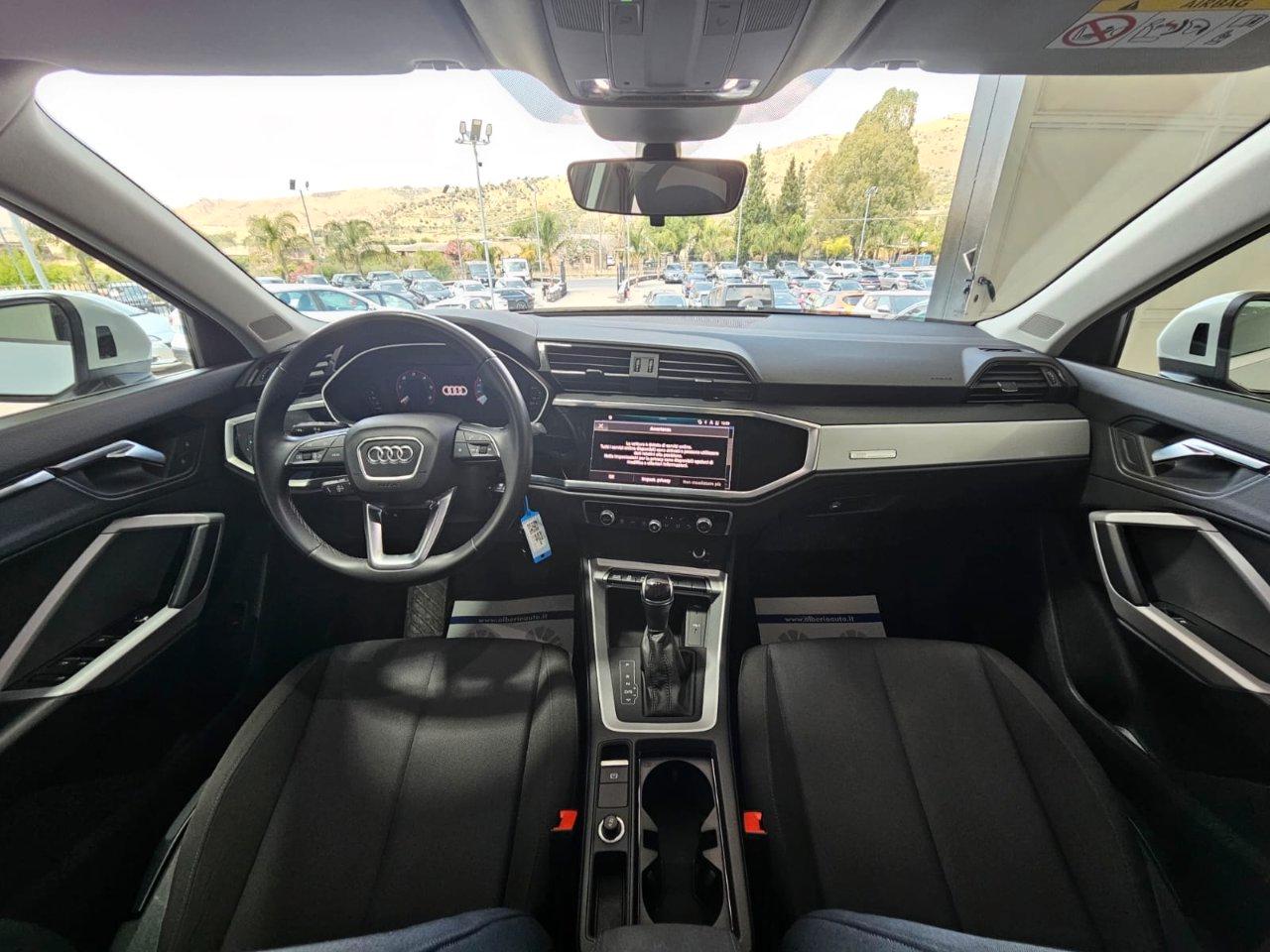 Audi Q3 Sportback 35 2.0 tdi S line edition s-tronic