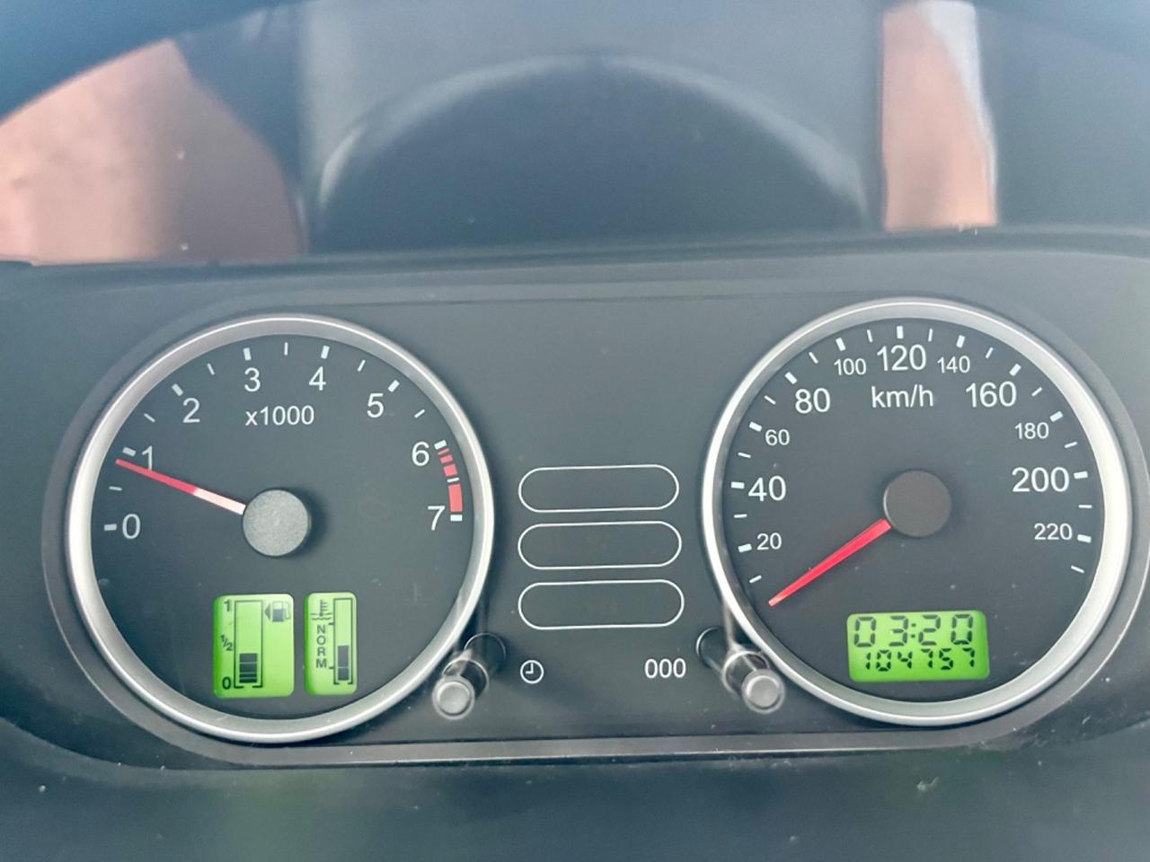 Ford Fiesta 1.2benz 2004 104.000km per neopatentati