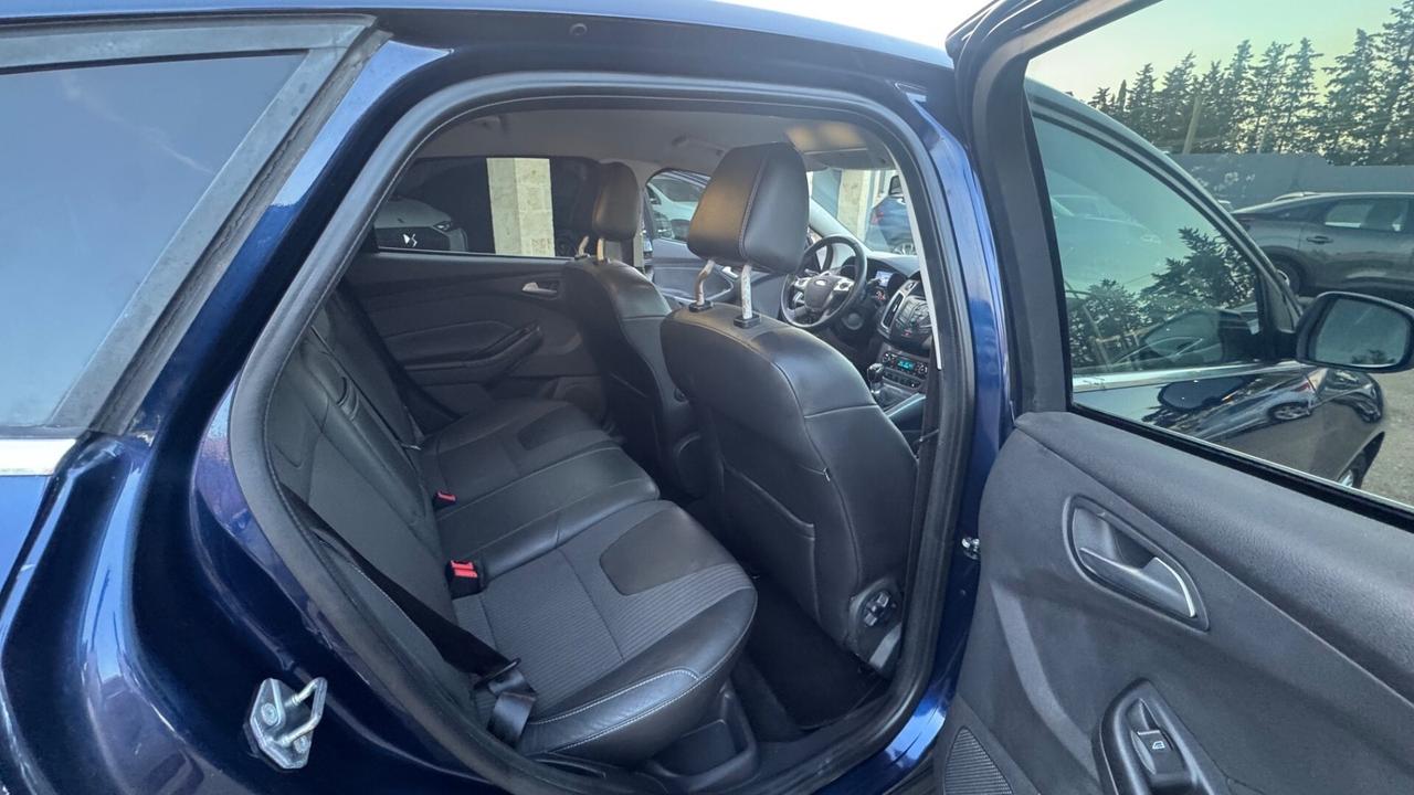 Ford Focus 1.6TDCi 115CV Titanium Navi Pelle Xeno