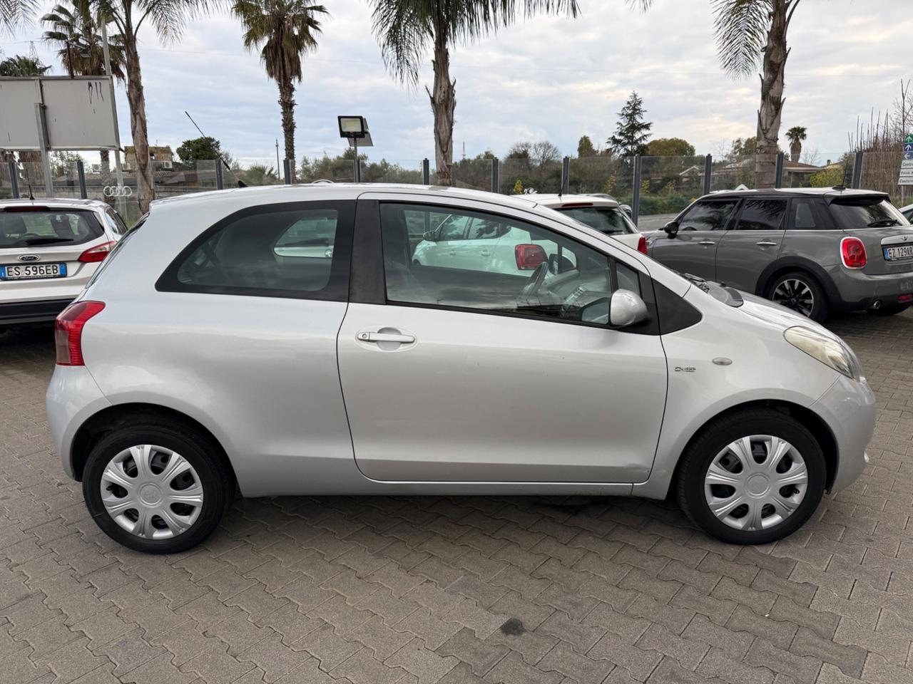 Toyota Yaris 1.4 Diesel SOL - 2009