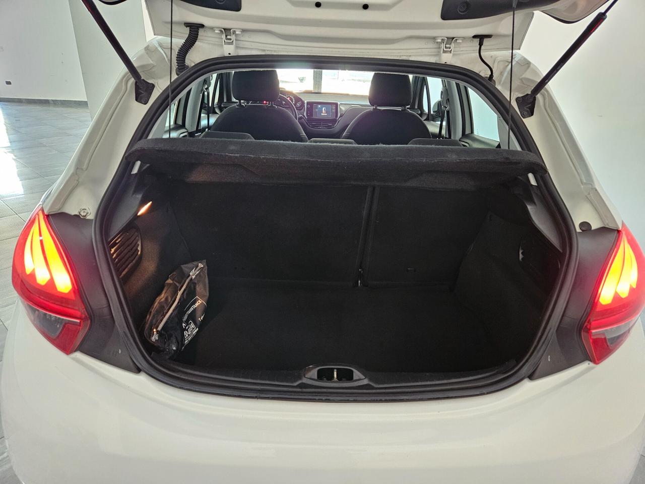 Peugeot 208 BlueHDi 75 5 porte Active