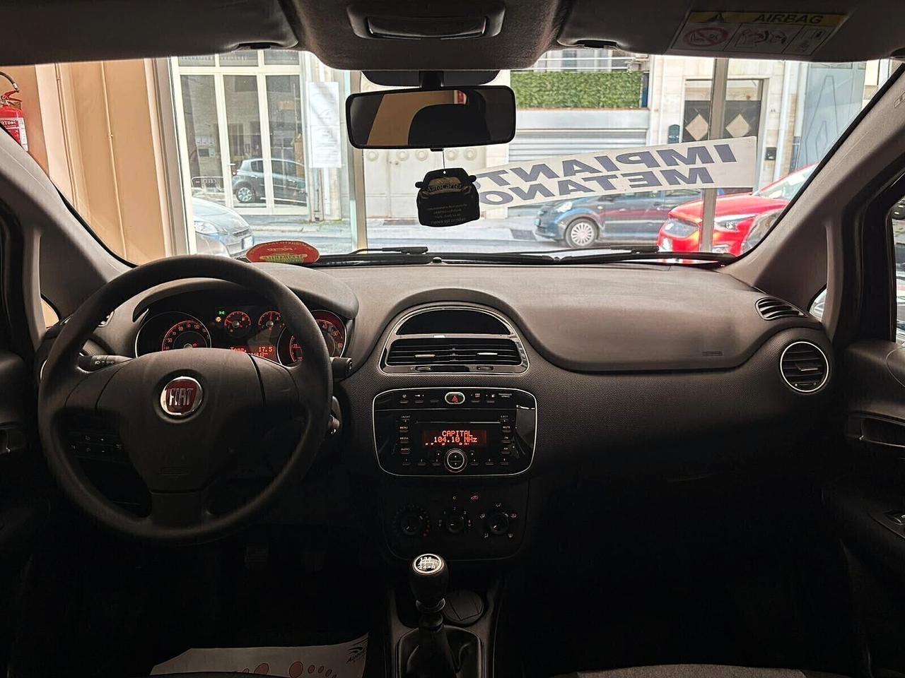 Fiat Punto 1.4 80CV **METANO**pari al nuovo