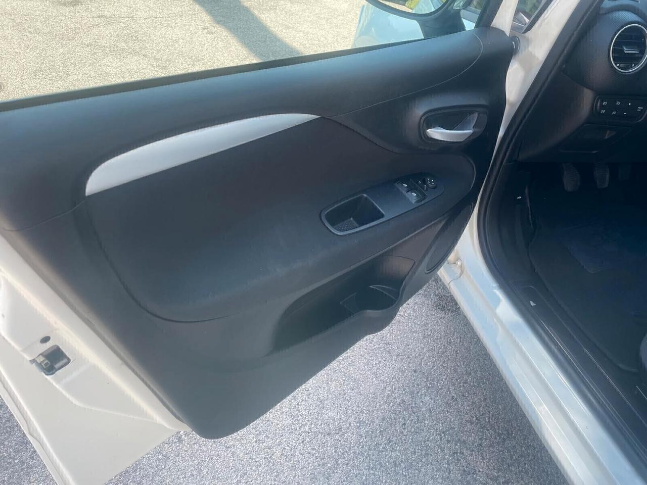 Fiat Grande Punto 1.3 MJT 5 porte Pop NEOPATENTATI