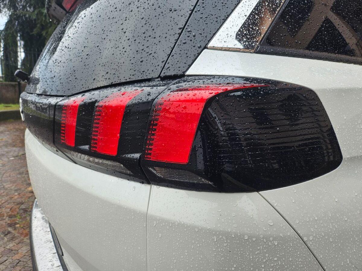 Peugeot 5008 1.2 pt t Allure s&s 130cv 7p.ti eat8