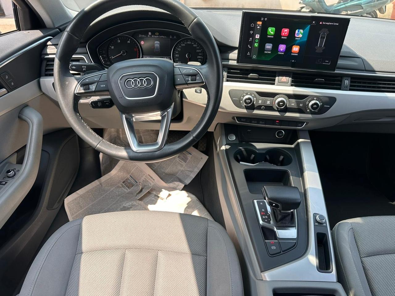 Audi A4 30 TDI Business