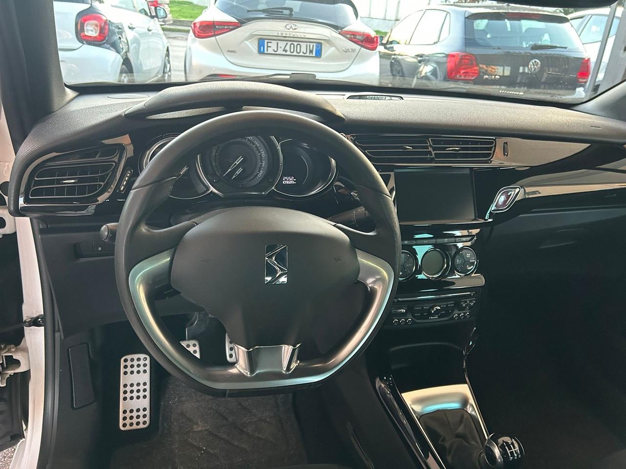 Citroen DS3 1.2 VTi 82 So Chic Cabrio