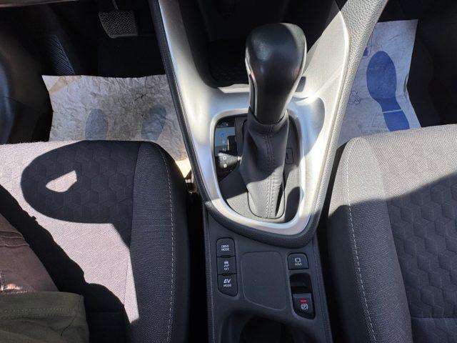 TOYOTA Yaris 1.5 Hybrid 5 PORTE BUSINESS AZIENDALE