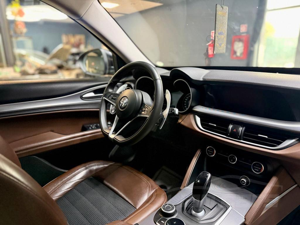 Alfa Romeo Stelvio 2.2 t Super Q4 210cv auto