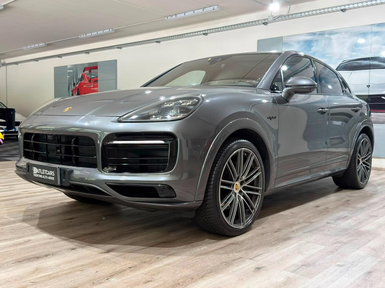 PORSCHE CAYENNE COUPE 3.0 340cv E-HYBRID FULL