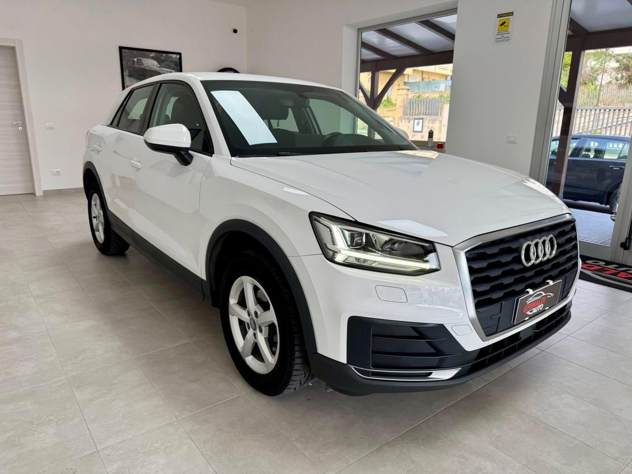 Audi Q2 30 TDI S tronic Business Design