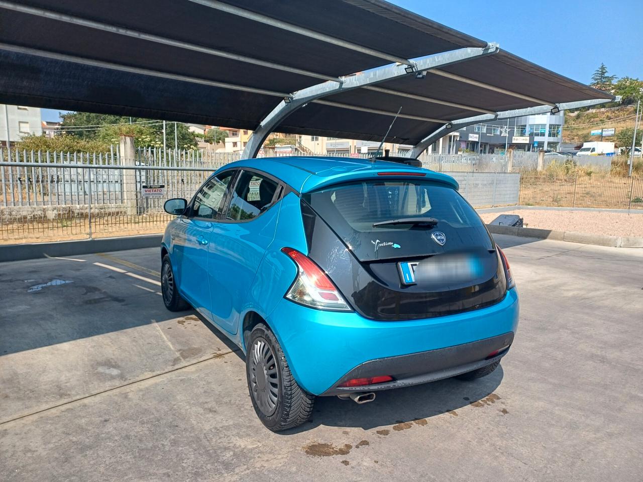 Lancia Ypsilon 1.2 69 CV 5 porte S&S Gold 2014