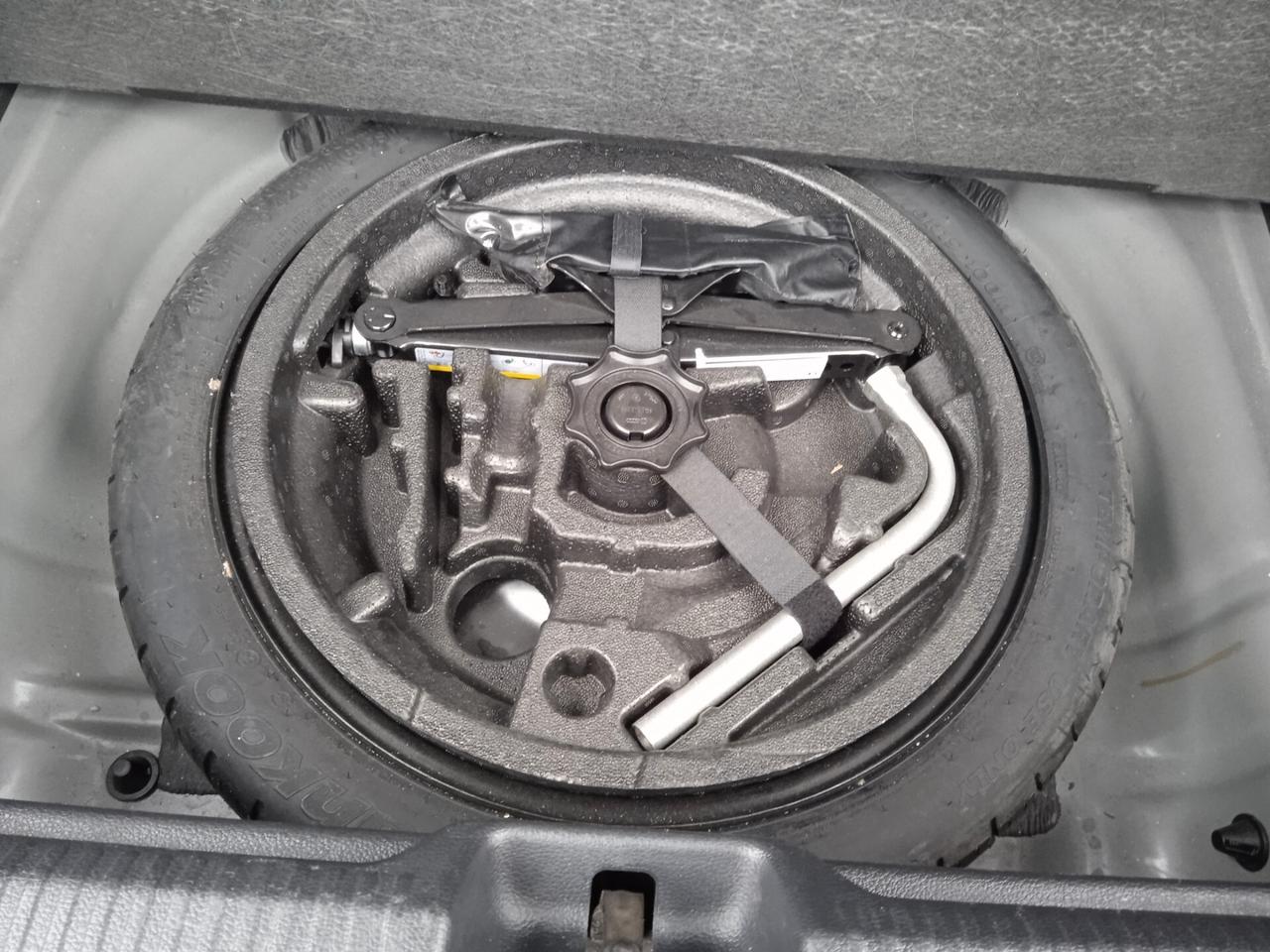 Audi Q2 / 1.6 TDI S tronic Admired