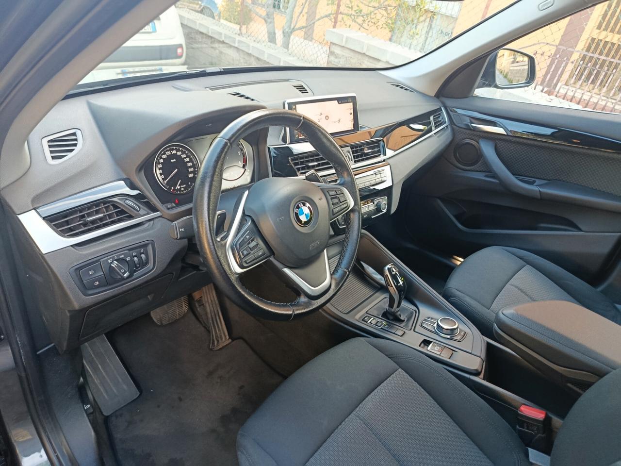 Bmw X1 sDrive18d xLine