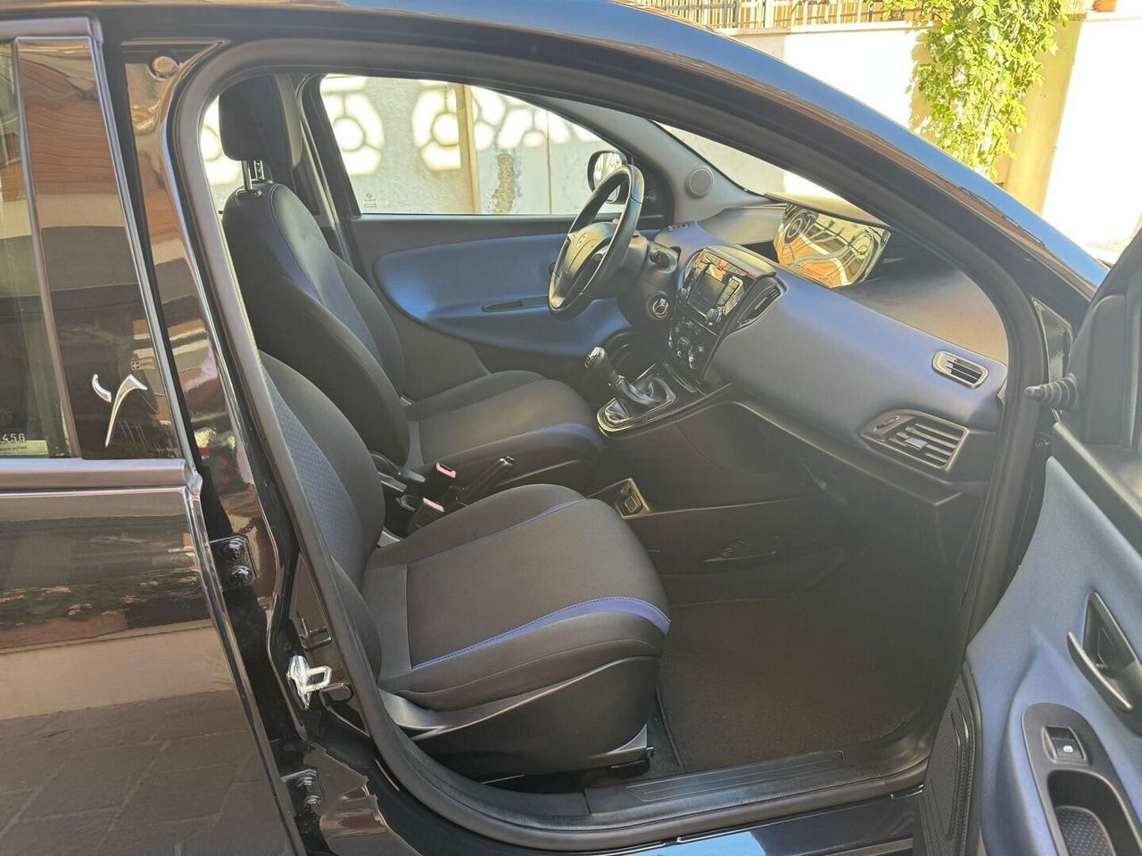 LANCIA Ypsilon 1.3 MJT 16V 95CV S&S Silver